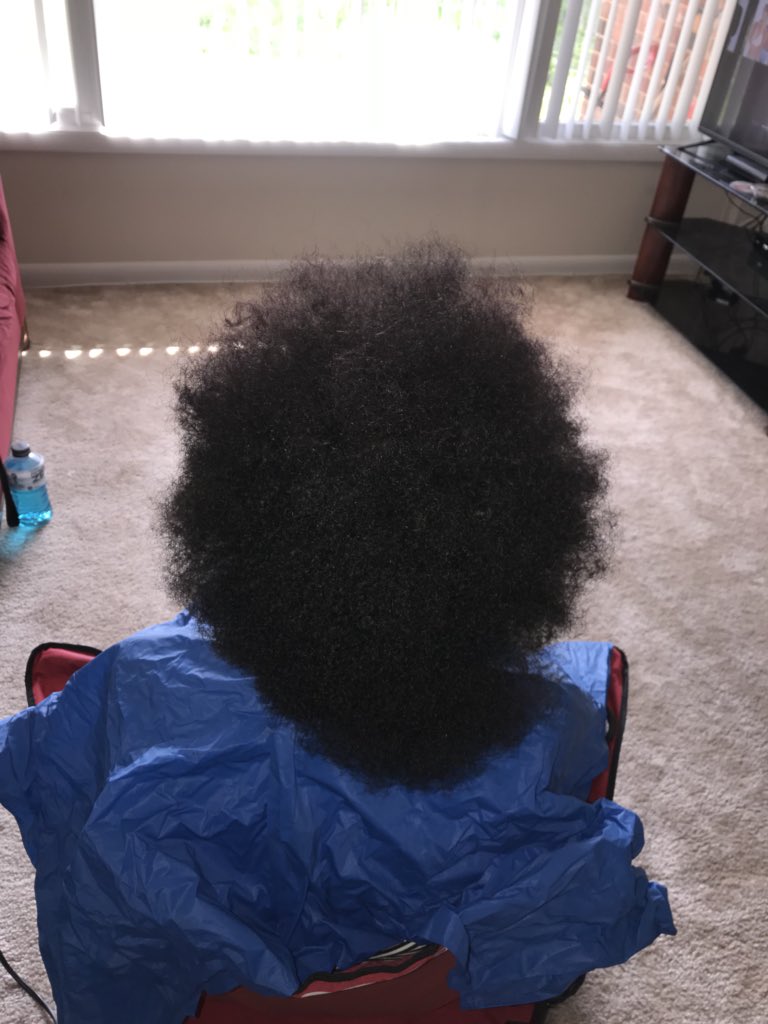 JEMStylez's tweet photo. #naturalhair https://t.co/C7ELy772UB