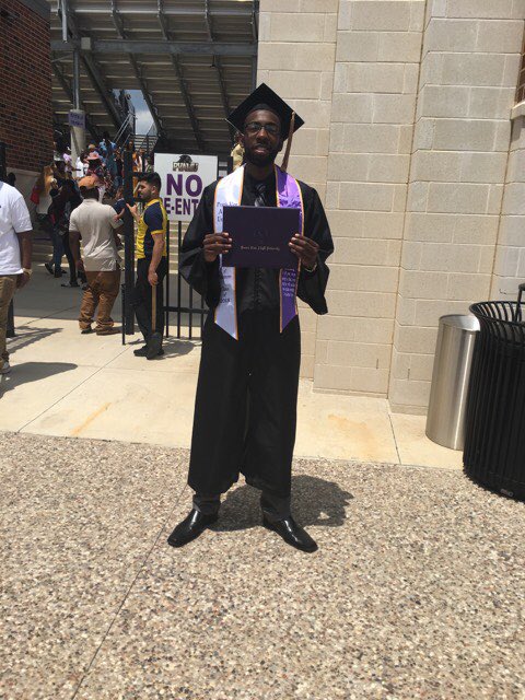 Wesley_2Live's tweet image. Such a blessing to accomplish this goal and obtain my Bachelors degree. Thankful for all the people that came out to support me!! #PVAMU18 #Classof2018 #Blessed #Alumnus #iMadeIt