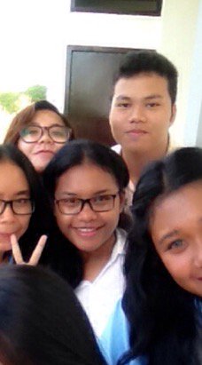 noppa_febria's tweet photo. @Atyantha @waisnawi @juniordjandon Ke ngenah bedik ti 🙂 https://t.co/RDtimlxcdP