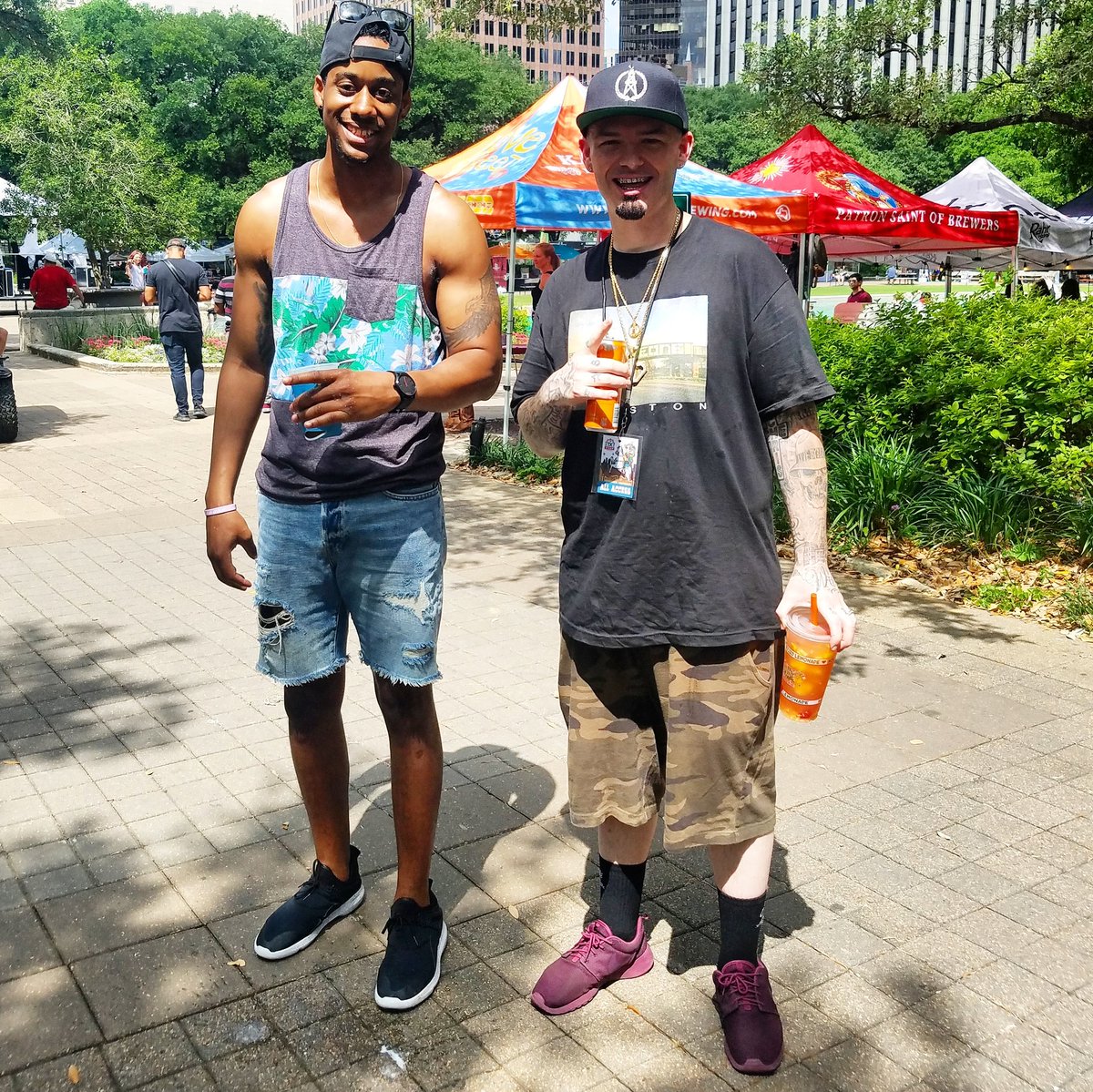 BrandonfromNJ's tweet image. Got to meet the super big homie @paulwallbaby today at @TXFEST!! The real people's champ!!!