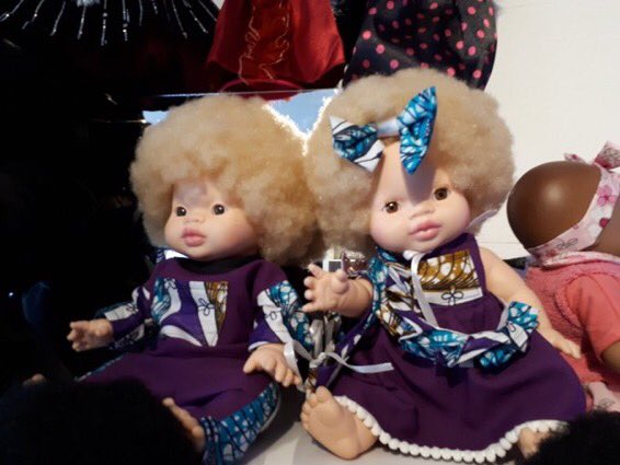 CasperLio's tweet photo. In zo’n gave poppenwinkel geweest vandaag, de enige in haar soort in heel Europa: Coloured Goodies in Amsterdam Noord, van der Pekstraat 75. Prachtige zwarte barbie’s en babypoppen, handmade poppen met vitiligo en prachtige poppenkleding.
#ColouredGoodies https://t.co/GegzSYos6a https://t.co/jdLqUqJkgr