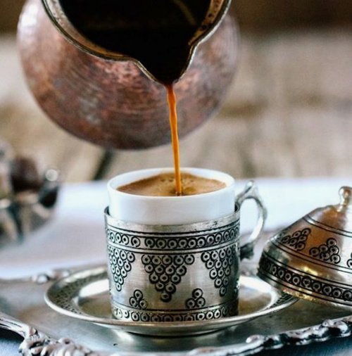 bodysoulalchemy's tweet photo. Drinking herbal tea can be a great source of vitamins and minerals. #plantbased  #healing  #homeopathic  #rememdy  #DIY  #healingplants https://t.co/RUeRf99DKJ