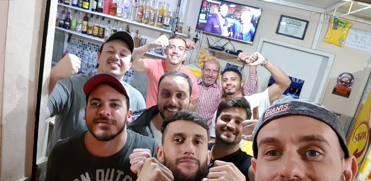 renancordoeira's tweet photo. #ufcrionocombate #UFCnoCombate tamo junto em Nova Friburgo https://t.co/1mEFaAHT8K