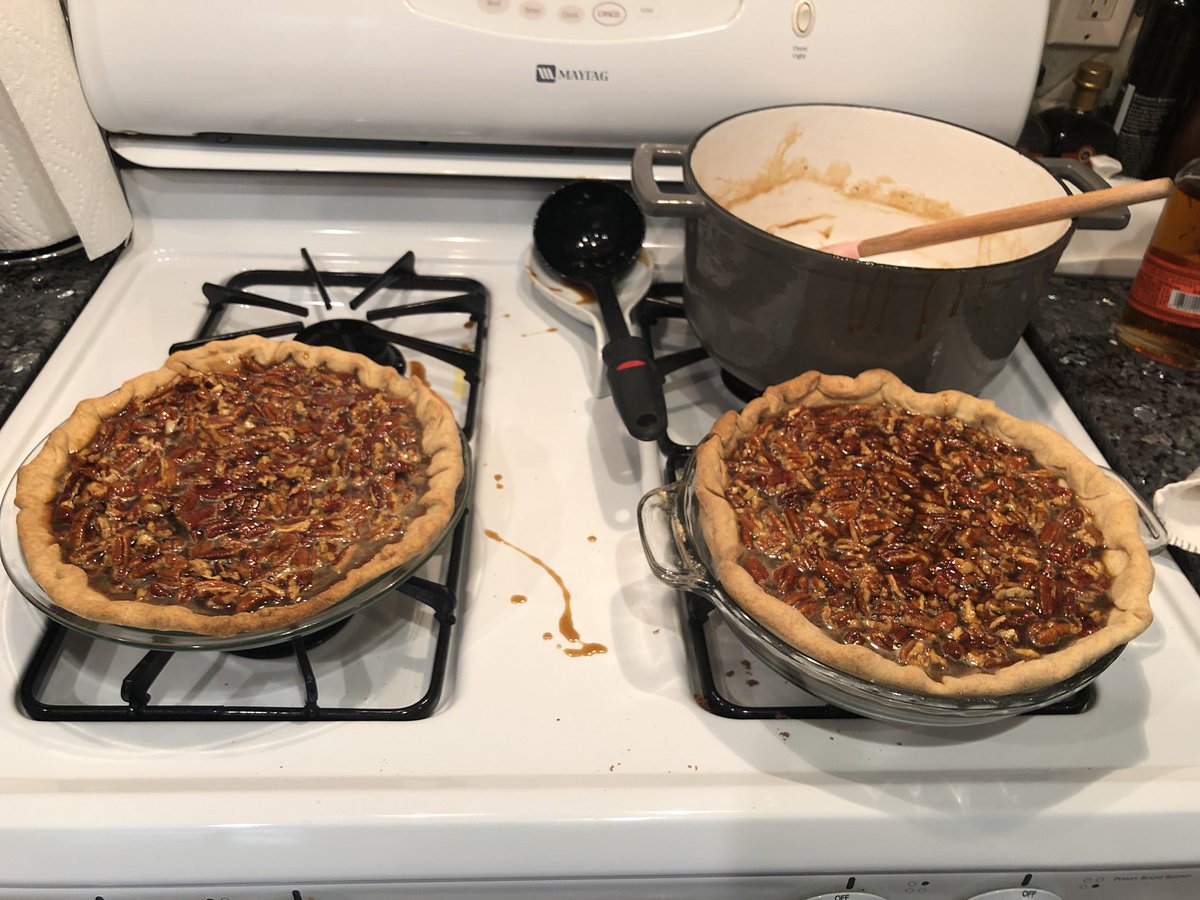d1rtydan's tweet photo. Now fill those dry hard pie gaps with your sweet nut sauce
#cryptoBaking with d1rty
#MapleBourbonPecanPie https://t.co/6Biy5bTktQ