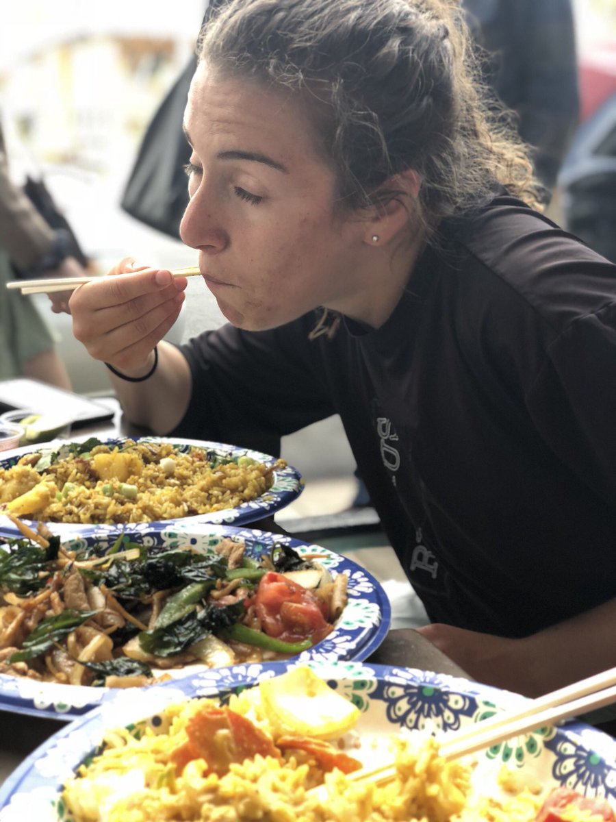 <a href="/RaynaEats/">Rayna Eats</a> Can’t decide what to get? treat yo self to 3 entrees