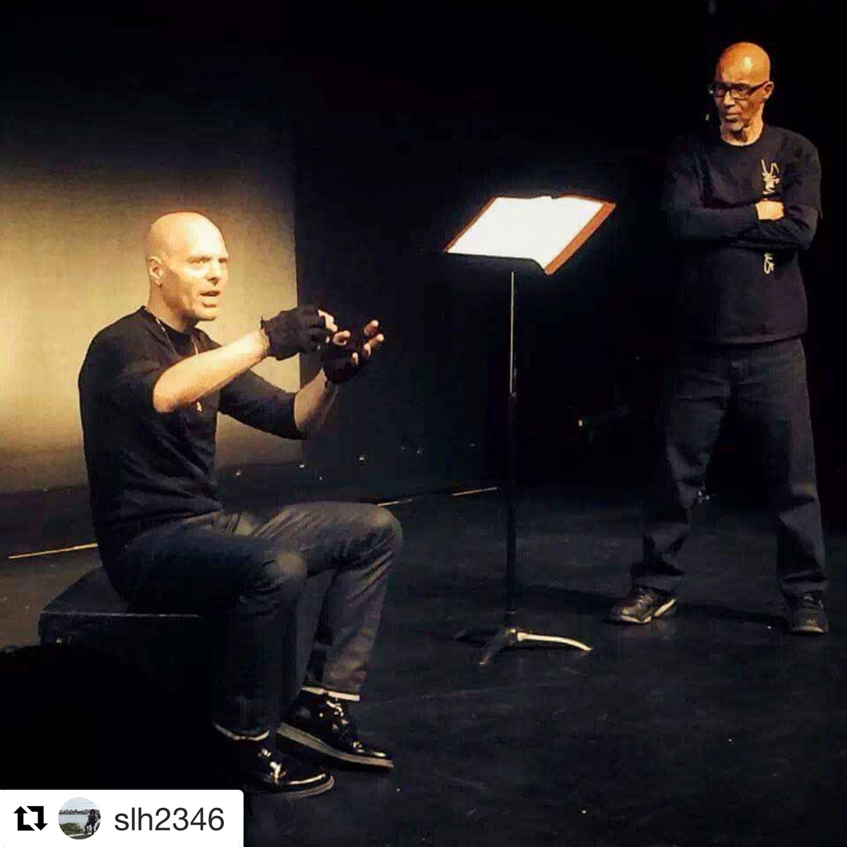 ComplexHwood's tweet image. ✨✨✨✨✨ #Repost
Original credit: @slh2346 ...
#spokenword #regegaines #writer #broadway #bringindanoisebringindafunk is comin to #hollywood to #direct @rockwilk #playwright #rubytheatre #may17 730pm #brooklynquartet #spokenwordpoetry #rockwilk @nuyoricanpoetscafe