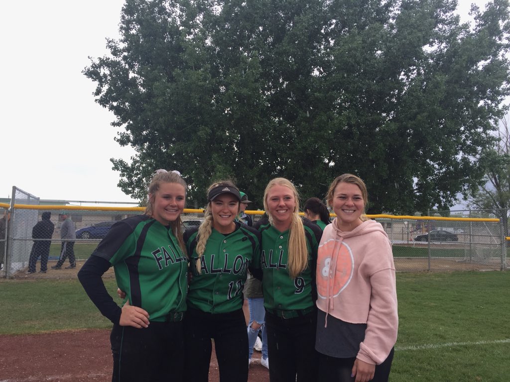 STACYKALT's tweet photo. “WE AINT DONE”. So much love for everyone who’s been a part of this game &amp; journey. State bound. 💚👊🏻 https://t.co/XIylIpPd1M