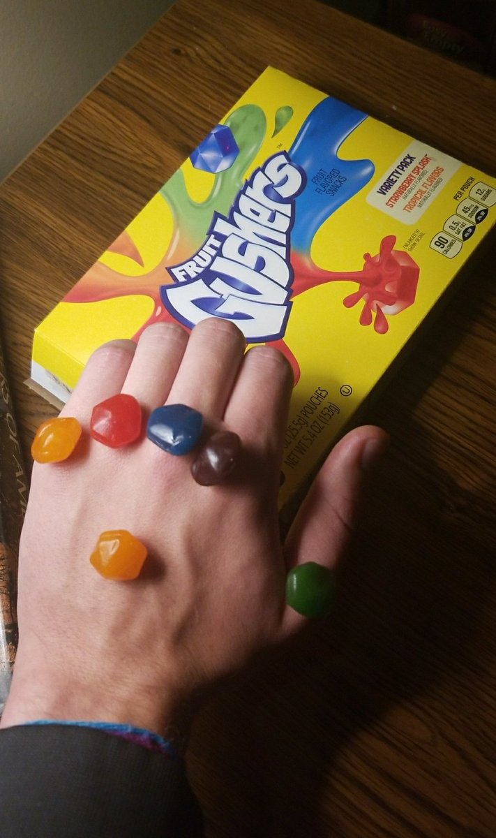 TheWildGreg's tweet photo. Infinity War on a budget
#Avengers #InfinityWar #AvengersInfinityWar #Marvel #MCU @gushers https://t.co/12zKXTjBDl