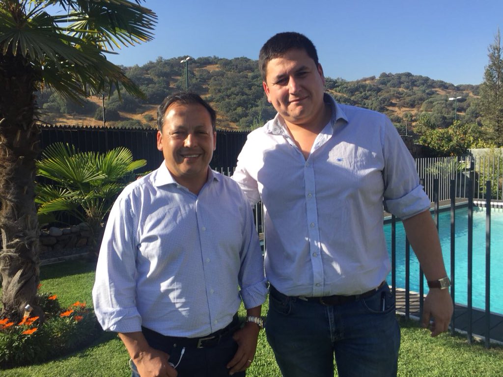 JJDelPinoRiesco's tweet photo. Increible experiencia en #CumbreAsech @ASECH_ag @ASECHMagallanes #emprendedor gracias por las atenciones de sus directores y nuestra querida presidenta @alemustakis con mas fuerza apoyando nuestros #emprendedores aca en #Magallanes https://t.co/tKP70CantH
