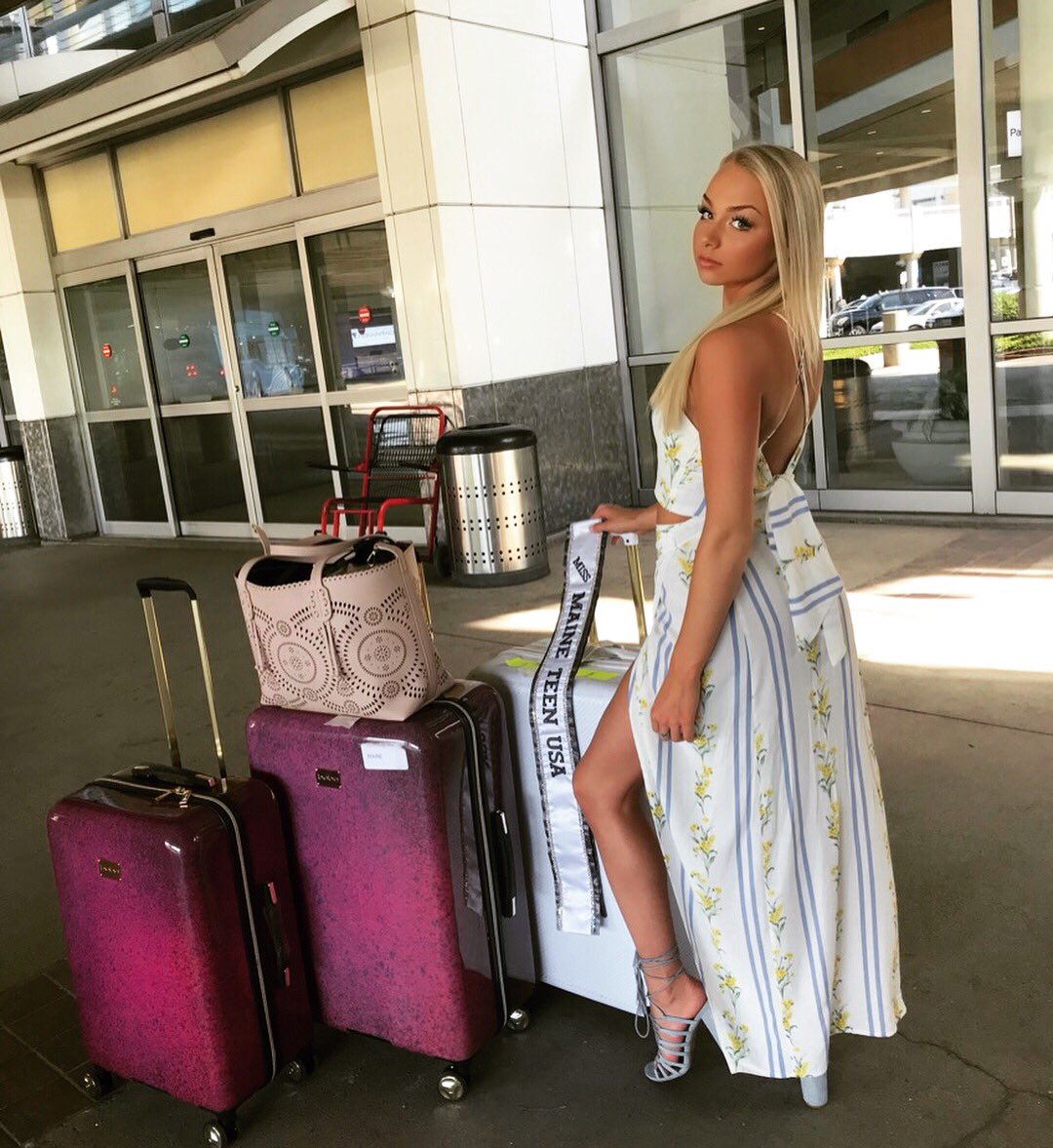 I’ve landed and I’m ready for you #MissTeenUSA @MissUSA !! Can’t wait to see all of my girls tomorrow! Let’s do this! 😆👑💛☀️✈️✨ @MissUSAStatePag #MissTeenUSA #roadtomissteenusa #clementeorganization #gameface #letsdothis #maine #confidentlybeautiful #justbeyou