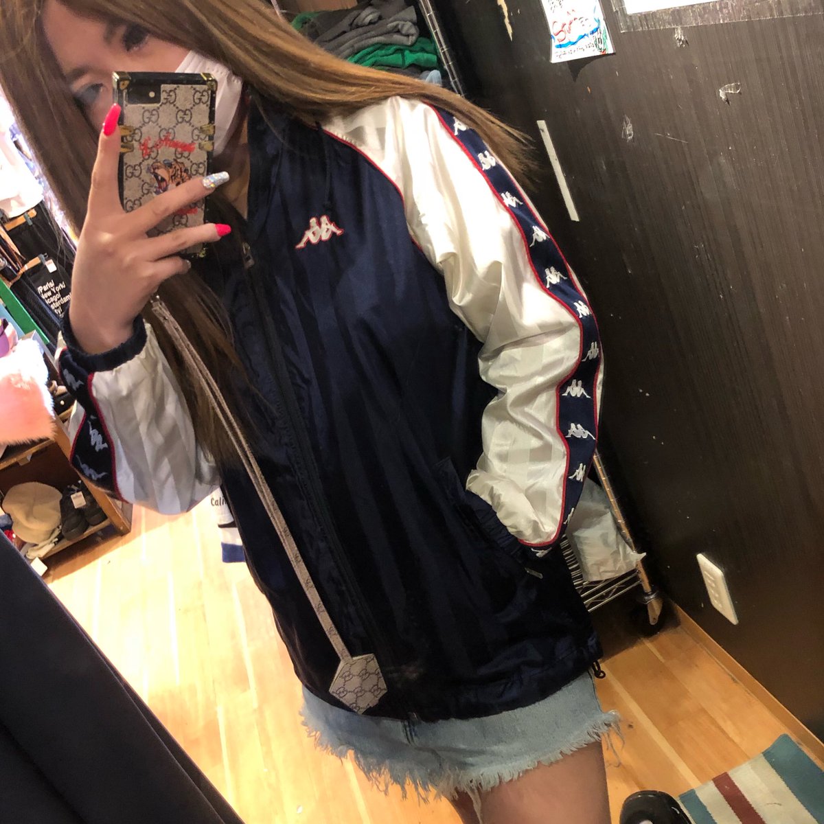 Jetrag つぼ八下店 Kappa ﾅｲﾛﾝｼﾞｬｹｯﾄ ちょっと肌寒い日にぴったりの 薄手ﾅｲﾛﾝｼﾞｬｹｯﾄ ﾌｰﾄﾞ付き ﾌｰﾄﾞなおしても着れるでいっ 1990 Tax 大阪 アメ村 心斎橋 古着屋 古着 古着女子 Used 韓国ファッション ストリート ストリート