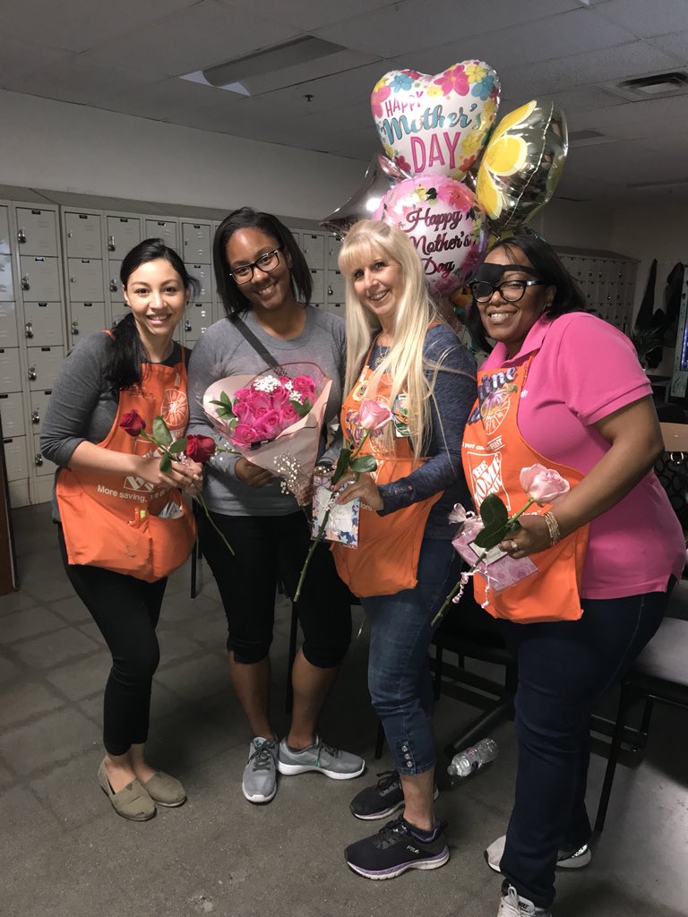 HomeDepot6650's tweet photo. 6650 Cypress celebrating all of our Mom’s. Happy Mother’s Day! @roberthdumas @NotoKara @Allen83hd https://t.co/2KN1zLwB9B
