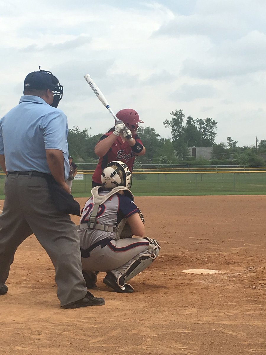 lady_demons's tweet photo. Kaci Phelps &amp; the TULSA EAGLES are playing a great softball game #KaciPhelps #LadyDemonSoftball ⚾. https://t.co/prjOSFNXod