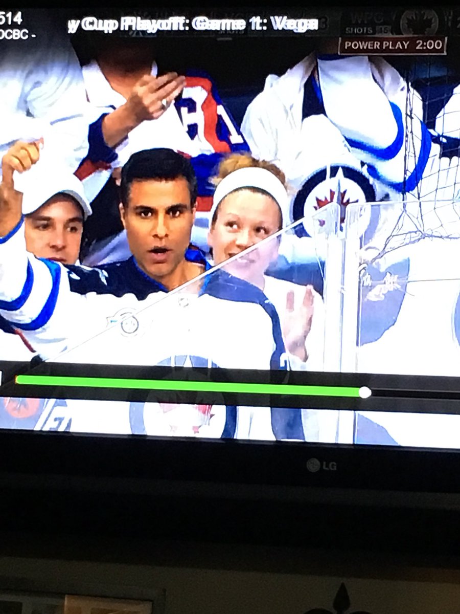 belljoseph's tweet photo. Former Brampton Chief in the white out tonight! @nitarora74 #ChiefsOn3 https://t.co/OWuhSGkdTD