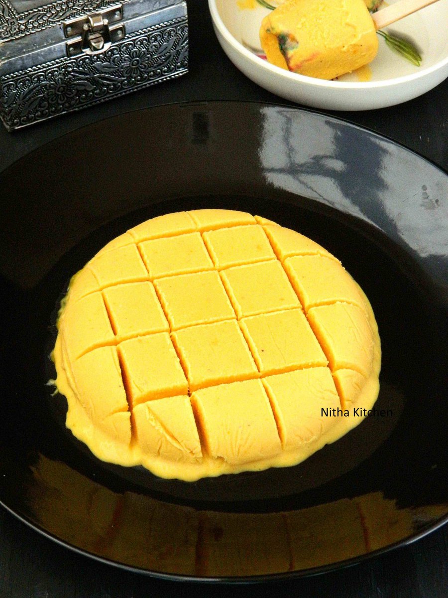 NithaKitchen's tweet photo. Just 3 Ingredients and Under 5 Mins Mango Kulfi aka Indian Mango Ice Cream From Scratch with video tutorial at https://t.co/W1lGl82LY7
#mango #mangokulfi #mangoicecream #summer #kulfi #kidsdelight #frozendessert #popsicle #mangopopsicle #recipefromscratch #videotutorial #foodblog https://t.co/U3732PGH07