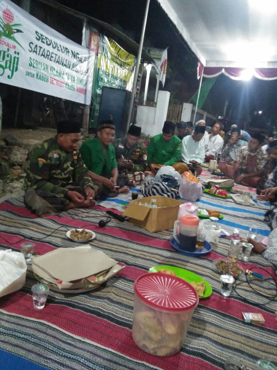 NgajiSedulur's tweet photo. Sedulur Ngaji
Desa Ngenap Karangploso Malang
Kabeh Sedulur Kabeh Makmur
#SedulurNgaji https://t.co/oxGqVdvhU2