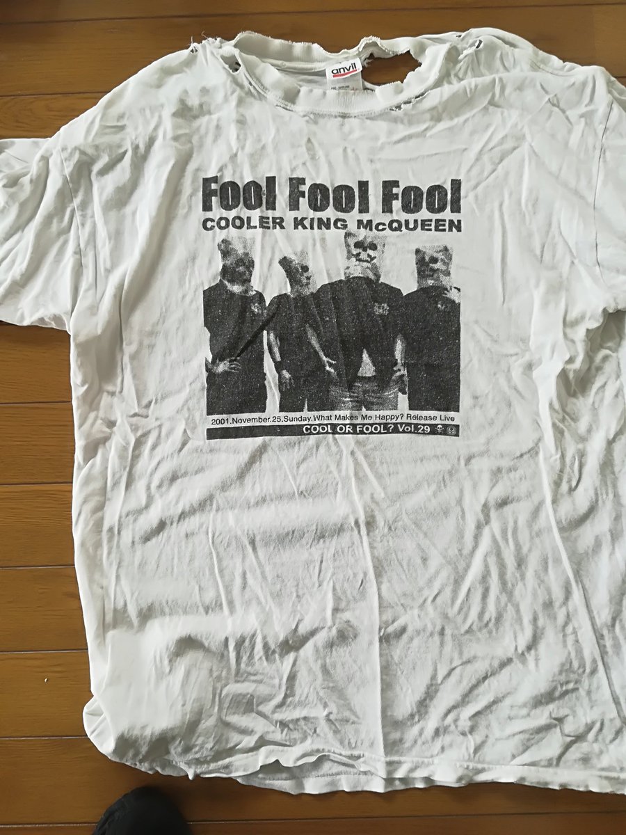 hironoriiwamot1's tweet photo. クソボロだけどなんだか捨てられないやつ
#coolerkingmcqeen #クーラー #foolfoolfool #ワンマン #2001年だってww https://t.co/8zavU3jYWi