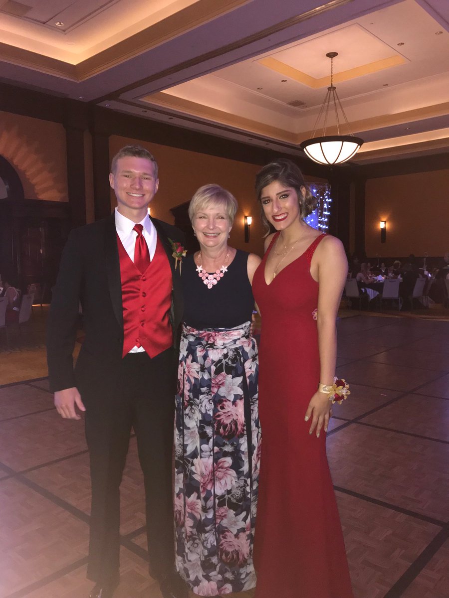 Lucky me! Thanks <a href="/CortEwing/">Cort Ewing</a> and @meeshaafkami for a great two years of leadership. #gvineprom 💜