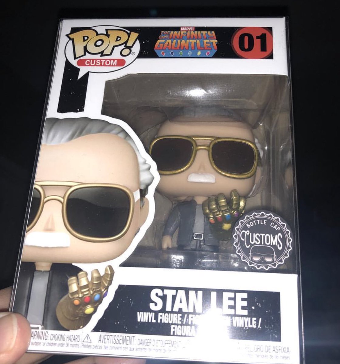 funko pop stan lee guantelete