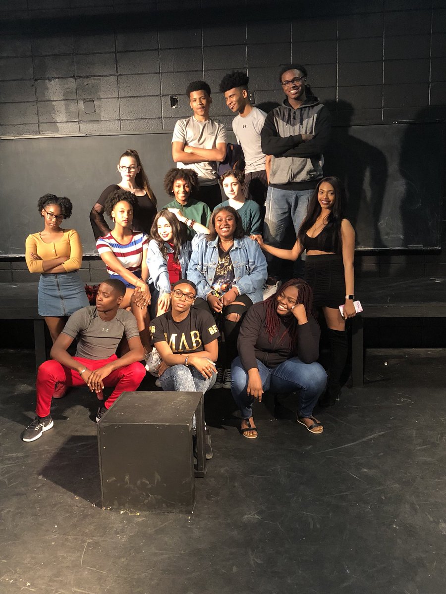 Good Kids, a play by Naomi Iizuka, performed by our own #MCK thespian! Gongrats to the cast &amp; crew on a great show! Sunday, 5/13, 2:00! 

<a href="/lessthanpleased/">Neal Hebert</a> <a href="/WiliamTal/">Tal_Thom</a>