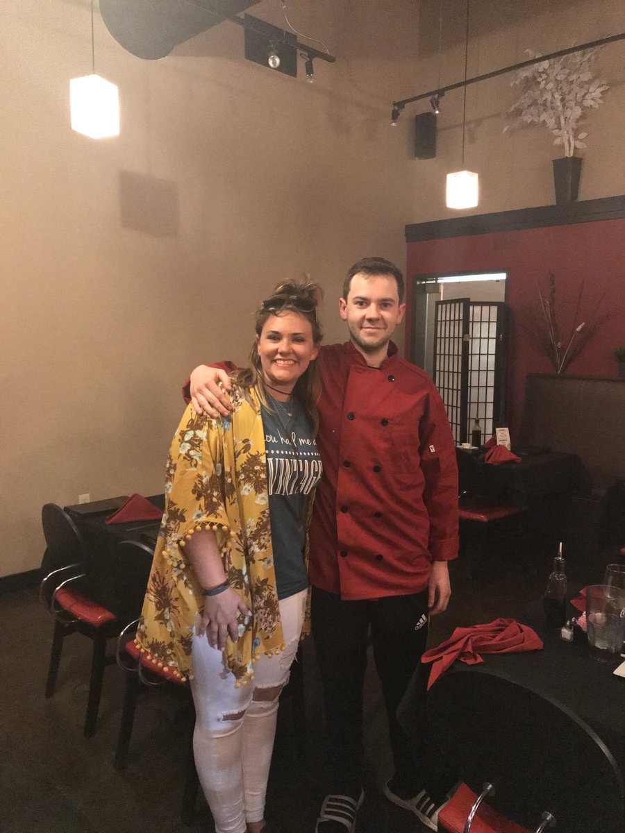 MCoop04MA's tweet photo. Enjoyed some family time with my ‘famous’ brother, Chef Adam! My kids will be excited to see a pic of the expert they spoke to last quarter for PBL! Yummy food @NoVo https://t.co/8u020xcJwj