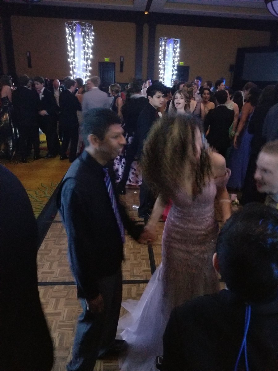 GhsRise's tweet photo. Look who found a cozy corner of the dance floor... #ghsunity #gvineprom https://t.co/WodJtu43LI