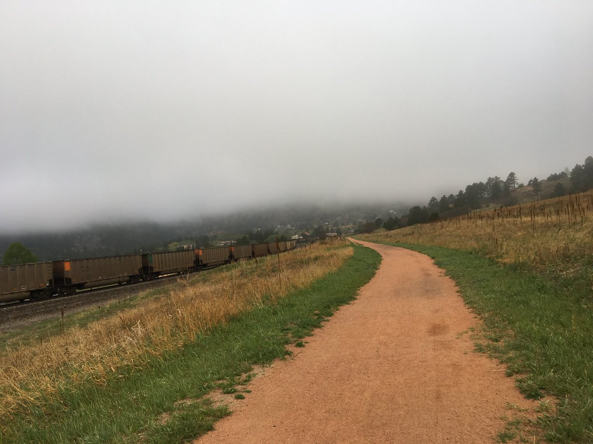 chena2Bfit's tweet image. #coloradorunningviews #coloradotrails #fog #lake #running #halfmarathontraining