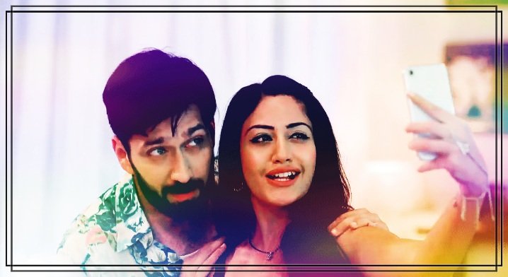 Choudharychinky's tweet photo. #RT IF U LIKE #Shivika #Narbhi Selfie🤳💥 👌

#Ishqbaaaz https://t.co/JErlDwWeiG