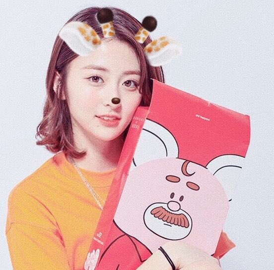huh yunjin pics on Twitter: "yunjin 🦒 giraffe icons!!! rt/like if using