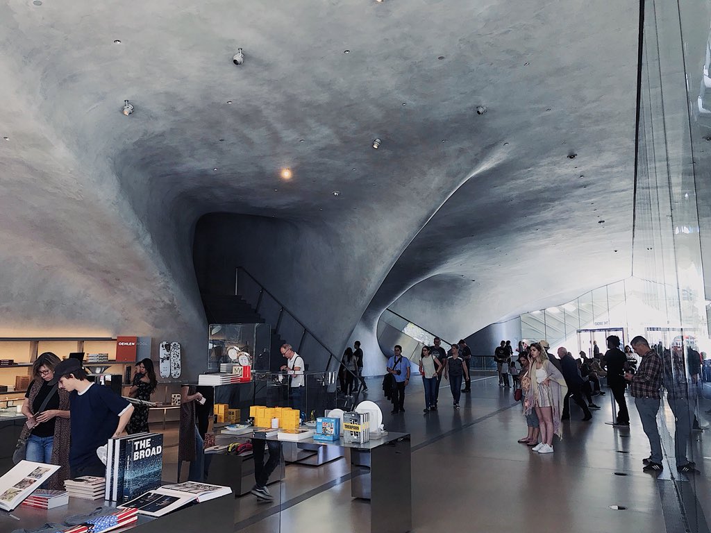 arkisens's tweet photo. “The Veil and the Vault” - @thebroadmuseum by @diller_scofidio_renfro 🤤🙌🏻😍
...
#architecture #travel #photography #museum #design #fiberglass #concrete #TheBroad #DillerScofidioRenfro #DSR #LosAngeles #California #BluPrintPH https://t.co/0Cfp8kCRsf