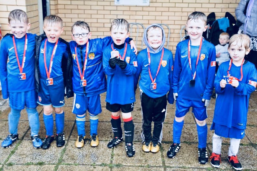 RCFCfootball's tweet photo. Great to see our nursery in such rude health. Yesterday we had 6 U6 players with @ProPlayerCentre at @ChelseaFC, these 7 who played brilliantly at @FleetSpurs small sided festival and another 20-30 training in the morning. #GrassRootsFootball https://t.co/b8GgkbwNug