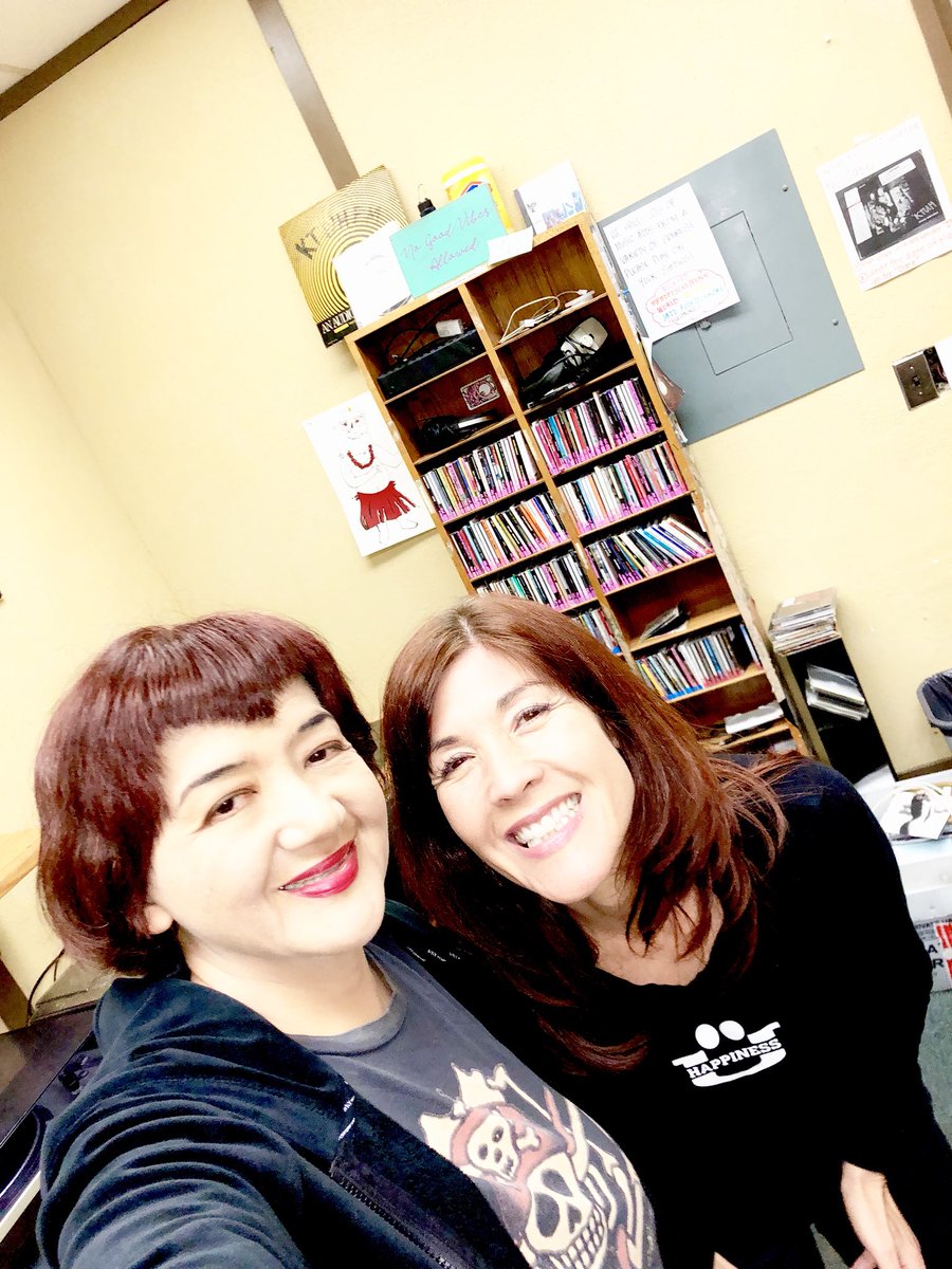 djnocturna's tweet photo. @AliceInoue thank you for coming on A Feast of Friends on @KTUH_FM Honolulu and for the inspiration, love and wisdom that you bring each and every time ! #DJNocturna #KTUH #AliceInoue #HappinessU https://t.co/3h5hpdeYoj