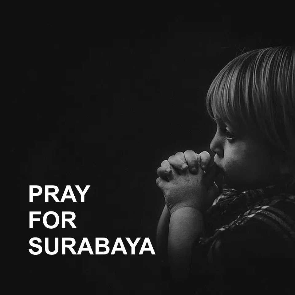 MartinaEkaristi's tweet photo. Please help to #prayforsurabaya #prayforindonesia #prayforalltheworld 

🙏🙏🙏 God Bless You All https://t.co/auTDGG2qBG