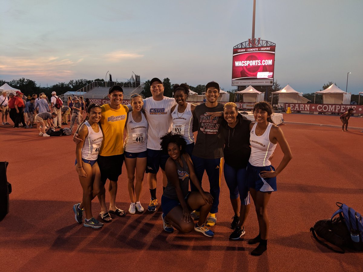 coachmmwrun's tweet photo. CSUB T&F Sr class. Great to be part of the journey. #runners4ever @CsubTrack https://t.co/RviNOWAioa