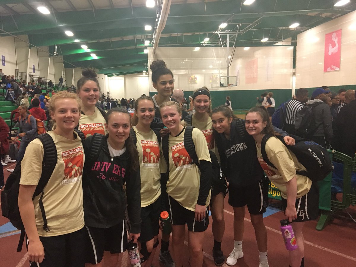 abby_wrede's tweet photo. @TCS_Hoops awesome job to our team beating @bcdenverhoops 17U 57-48 Final 4 of Coloradoโs Finest Great to compete against all the great players at BCDenver tonight and get better. #ejhoops #16UNational @coach_doran @lynnplett @MollyMarrin1 @RegisRangersWBB https://t.co/WO88nMS7Ej
