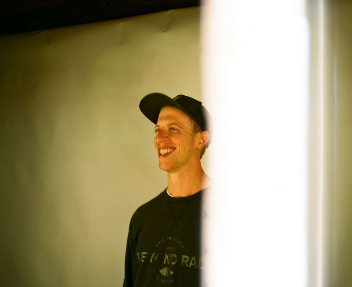 DAVEY GRAY tweet media