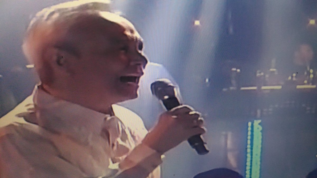 RonnieTanoy's tweet photo. #ASAPMomGandangSunday maganda sana yung mga kanta kaso lumabas to..ok change channel..#AnimalPlanet na lang..ok pa..👻👻👻👻 https://t.co/RovXweozE3