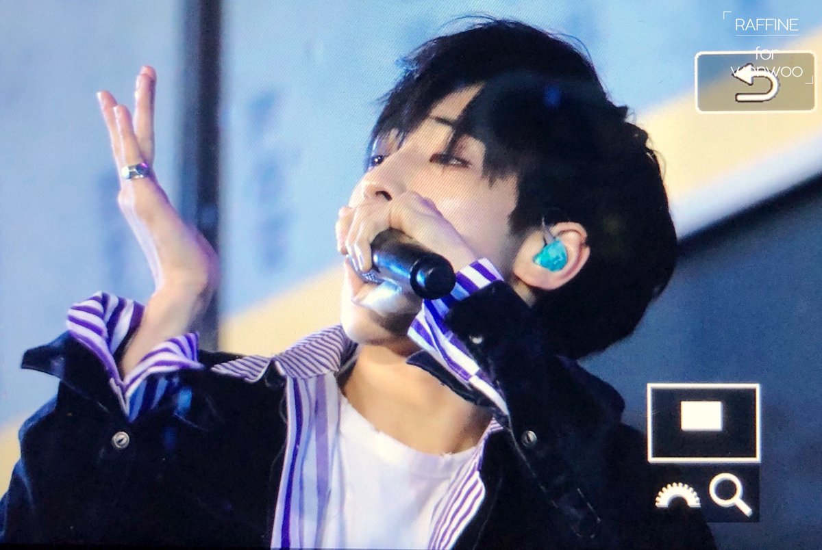 carat_pal's tweet photo. 雨が似合う男No.1だと思う
#2018_DREAM_CONCERT #SEVENTEEN
#WONWOO https://t.co/sM9h3fOHFp