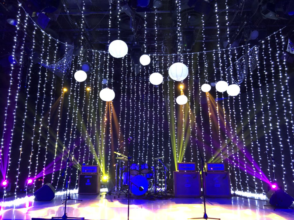 ‘O wag kang tumingin ng ganyan sa akin...’ ❤️

#OneMusicEbe