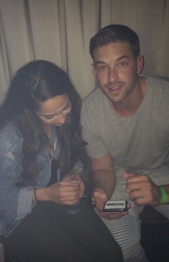 Bella_dc101's tweet image. I might not like her as the Winner of #BBCAN6 but I definitely like her, with Jesse #Pesse I ship cute showmance