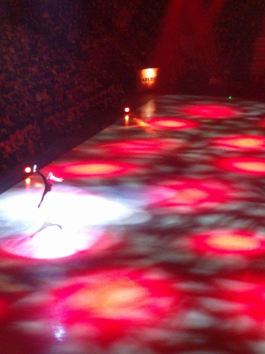 Saffornian_ES's tweet photo. Best 1st Mother's Day gift ever! Stars on Ice @ the Honda center in Anaheim! 🤘❤️❤️❤️❤️❤️ #StarsOnIce #starsonice2018 I got to see Adam Rippon 💘 #AdamRippon I love you! https://t.co/mXy3EmX8Cj