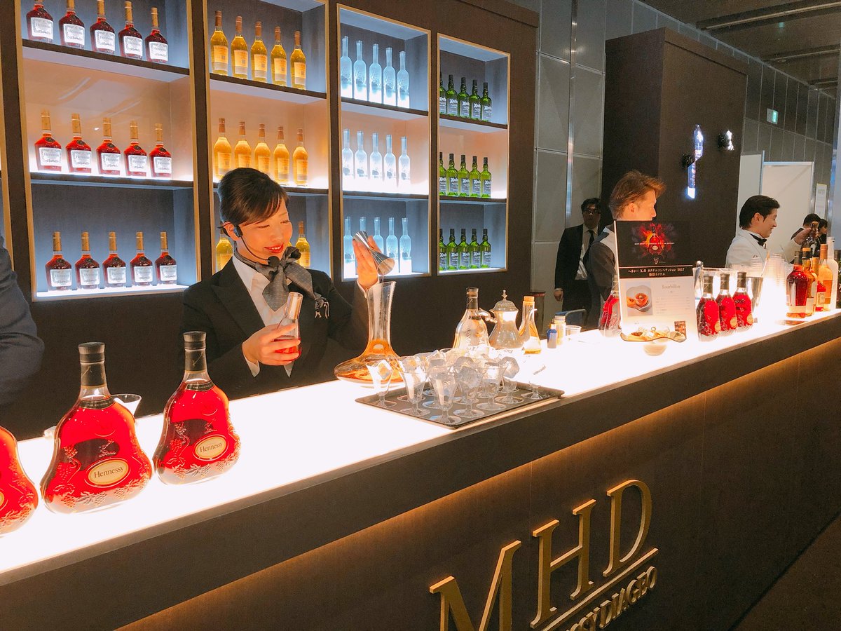 synth_junkies's tweet photo. いいカクテルだった。。

『Tokyo International BarShow 2018』にてツイッターキャンペーンを開催 | Explore our craft philosophy https://t.co/0uJwQLcsV4 @twitterapiより https://t.co/gpf1EU6IP4