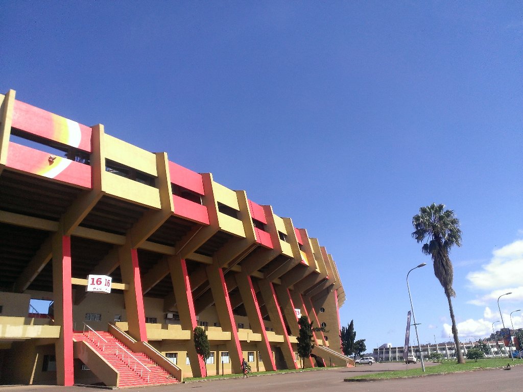 ayebare_256's tweet photo. #EAUDC 2018 Debaters to play a  game against KYU team at Mandela National Stadium. I want to watch i https://t.co/Uzi9ihchY5