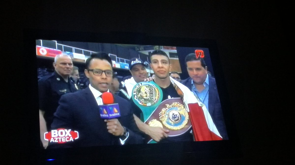 chepuii's tweet photo. Orgullo de México felicidades @jaimemunguia15 nuevo campeón del mundo !!!
Bien merecido no mi champ @Jcchavez115 ???
Saludos @BoxAzteca7 desde Puebla 
#arribatijuana
#bienpreparado
#destructor
#HayTiro https://t.co/MXAl8Dr7OH