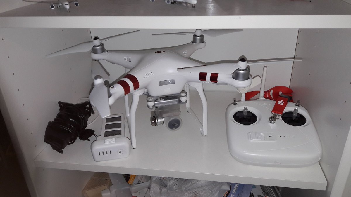 FoodBoy4's tweet photo. Meine #neue #Drone von @DJI Fliegt super! https://t.co/qVci5pxK4t
