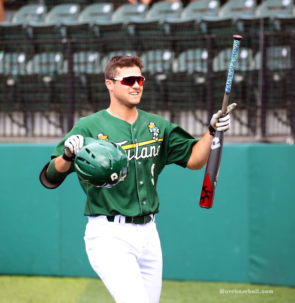 ScroogeDaddy's tweet photo. Final run of the game, another huge dead center blast by Grant Mathews. Aside from congrats by Glancy, team gives him the silent treatment... #Tulane #RollWav.e https://t.co/eDSxLYJPyy