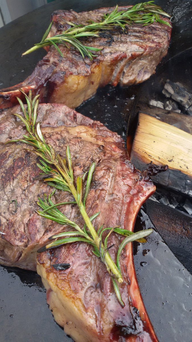 Ribroast......
Dry-Aged
seesolt-pepper-black garlic
#Grillmasters #BBQ #