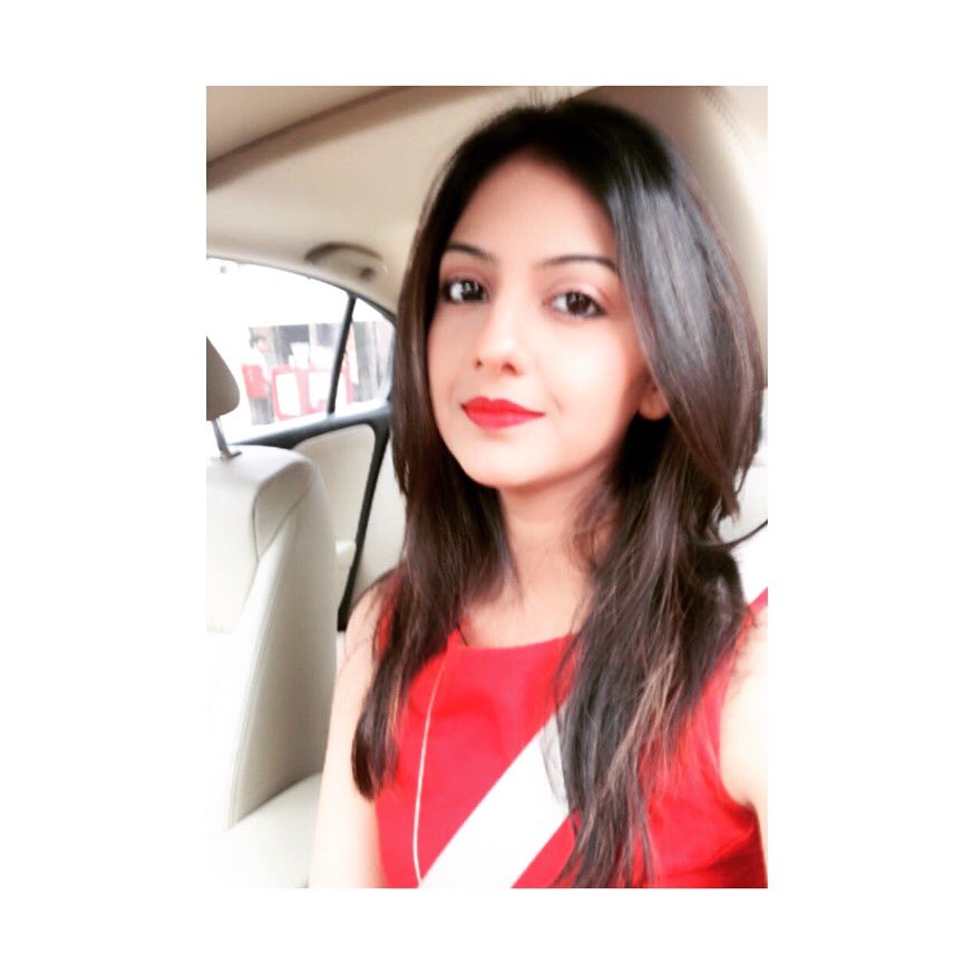 tejupradhan0206's tweet photo. Hey Friends..
All good in my world. 
And here I’m ! with u, for u ..
Now Let’s say this together 😀😀
“I thank God for protecting me from what I thought I wanted and blessing me with what I didn’t know I needed”. #HappyLife https://t.co/uyDrJuAMPC