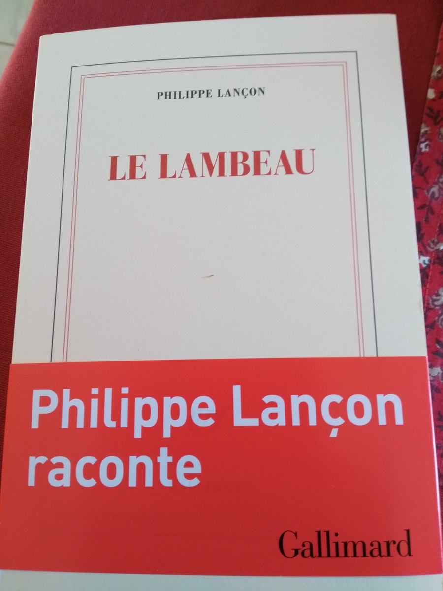 Beaba33's tweet photo. Absorbée par la lecture du livre #lelambeau de #PhilippeLancon, je n ai dormi que quelques heures. Un livre poignant, un style remarquable, de sublimes éloges ! Une lecture dans laquelle tous les soignants devraient se plonger ! Merci Ph Lançon (@philancon?) pour ce partage ! https://t.co/IEqpgVJRag