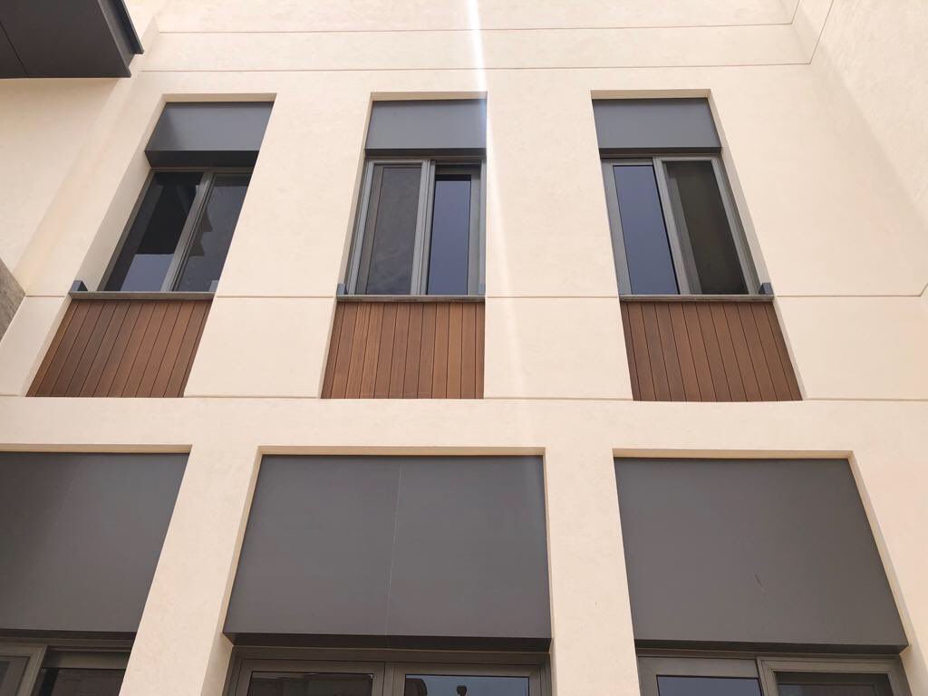 ALKAYANDECOR's tweet photo. Another #Technowood #cladding and gates project completed successfully in #Jeddah.
#alkayandecor #architecture #decor #INTERIOR_DESIGN #outdoor #indoor #landscaping #KSA #jeddah #riyadh #dammam #alkhobar https://t.co/Z9WxpqYdng